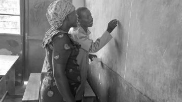 Best Practices of an Adult Literacy Trainer : the Récasé Experience